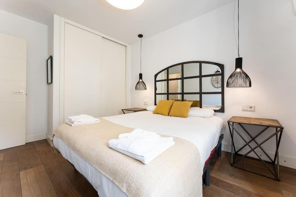 Super Central Malaga Flat With Terrace And Free Parking Esterno foto